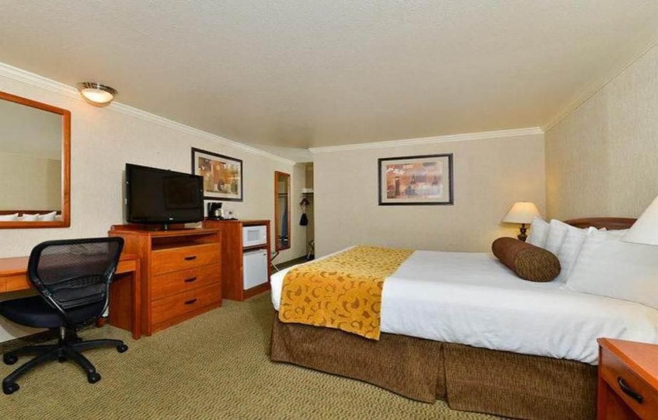 Best Western Holiday Hotel Coos Bay Exterior foto